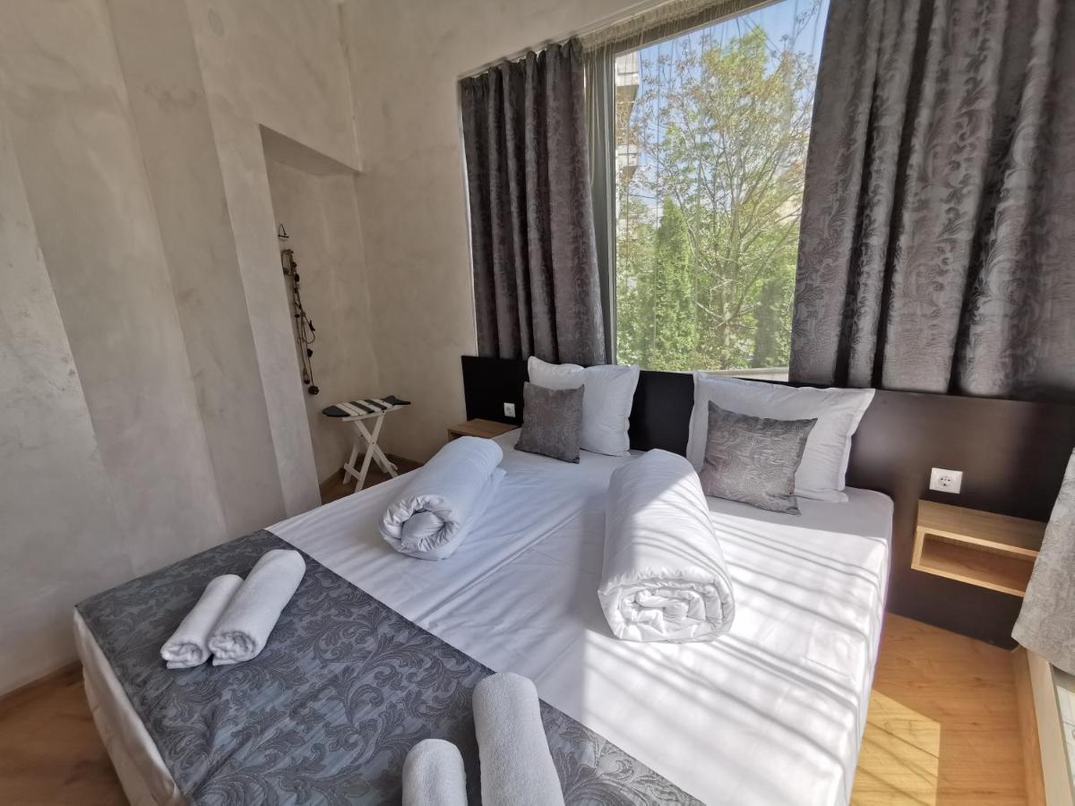 Hotel Swiss Sjumen Eksteriør bilde